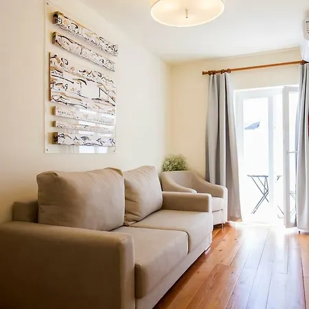 Apartment Exquisit Flat Left *