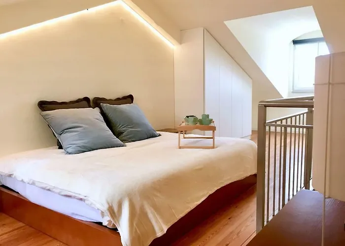 Exquisit Flat Left *