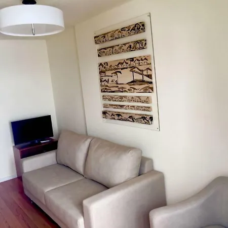 Exquisit Flat Left *